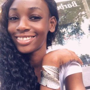 Meet your Posher, Ashley